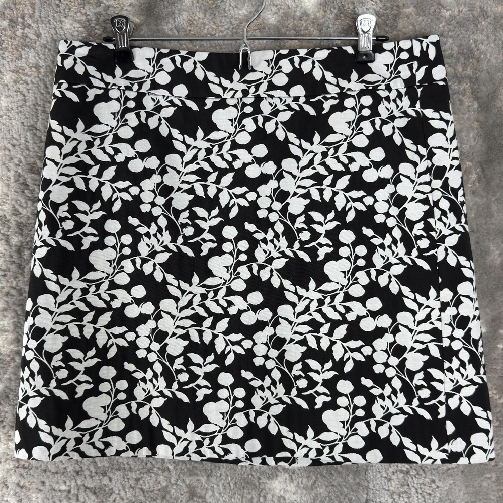Ann Taylor LOFT Size 10 Dark Floral Stretch A Line Mini Skirt Black White Zip
